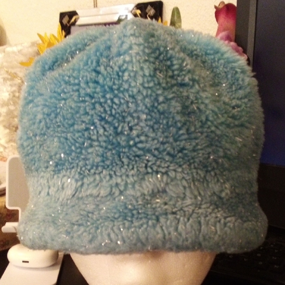 Cozy Blue Fleece Women's Hat